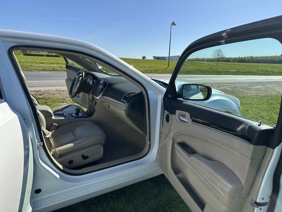 Chrysler 300C 3,6 V6 aut. 4d