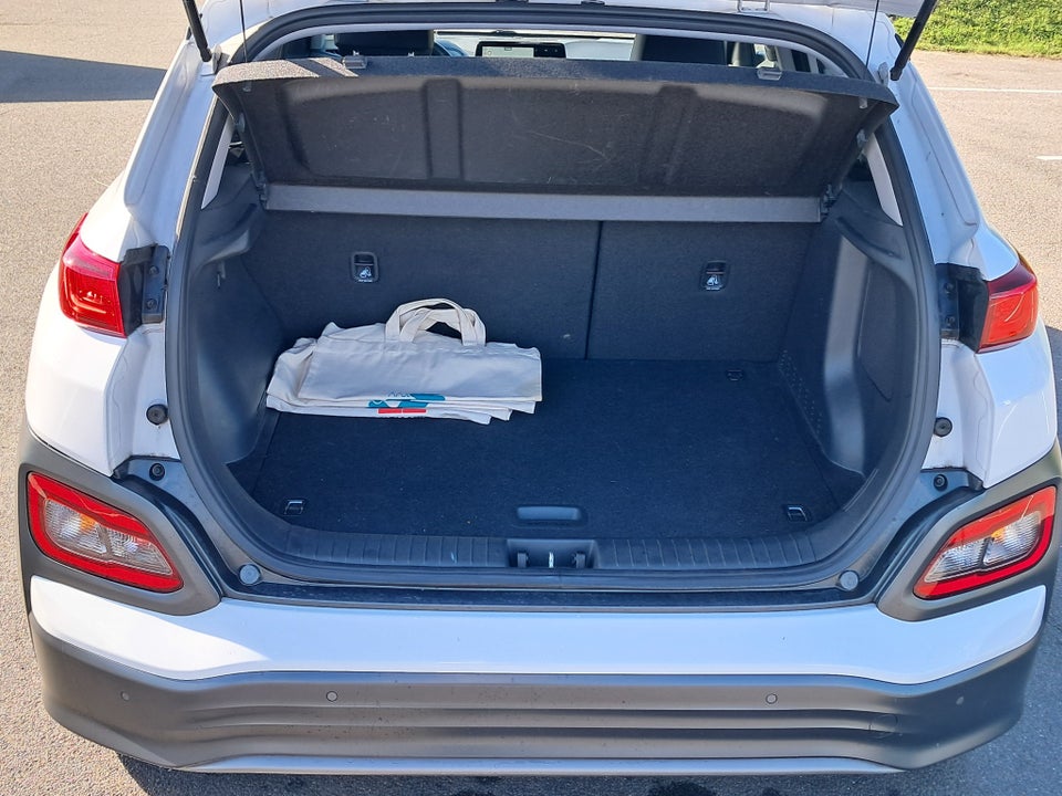Hyundai Kona 64 EV Premium 5d