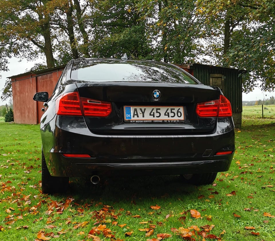 BMW 320d 2,0 Sport Line 4d
