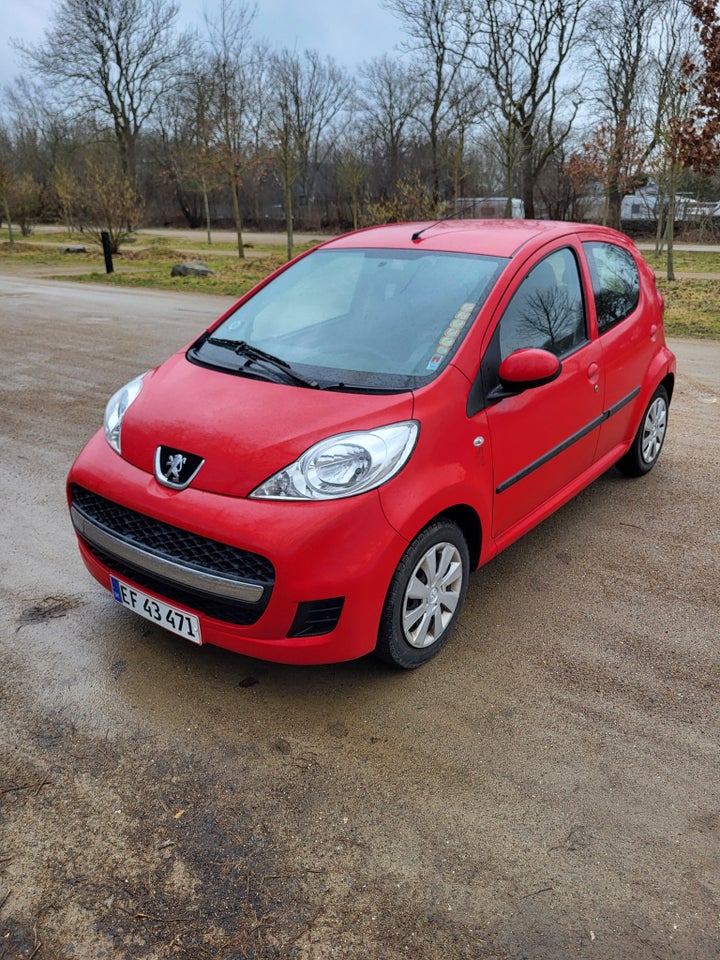 Peugeot 107 1,0 Active 5d