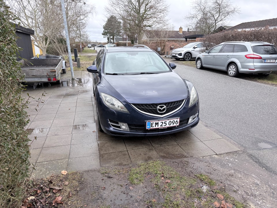 Mazda 6 1,8 Advance stc. 5d