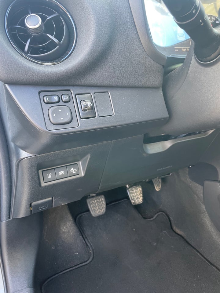 Toyota Yaris 1,5 VVT-iE T3 Smart 5d