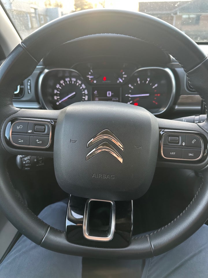 Citroën C3 1,5 BlueHDi 100 Shine Van 5d