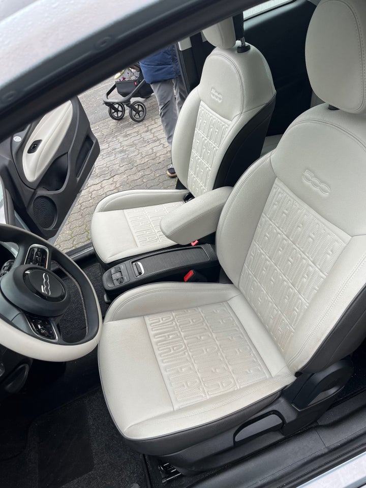 Fiat 500e 42 la Prima 3d