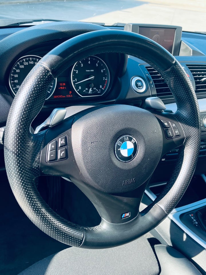 BMW 130i 3,0 aut. 3d