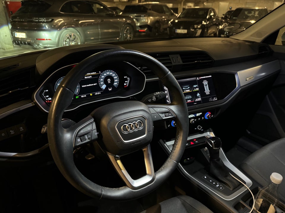 Audi Q3 45 TFSi e S-line S-tr. 5d