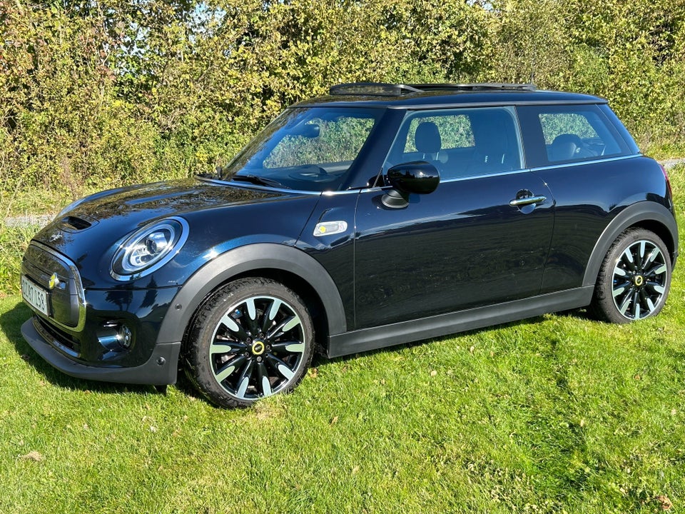 MINI Cooper SE Trim XL 3d