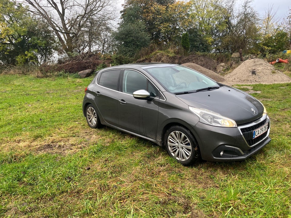 Peugeot 208 1,6 BlueHDi 100 Edition+ 5d