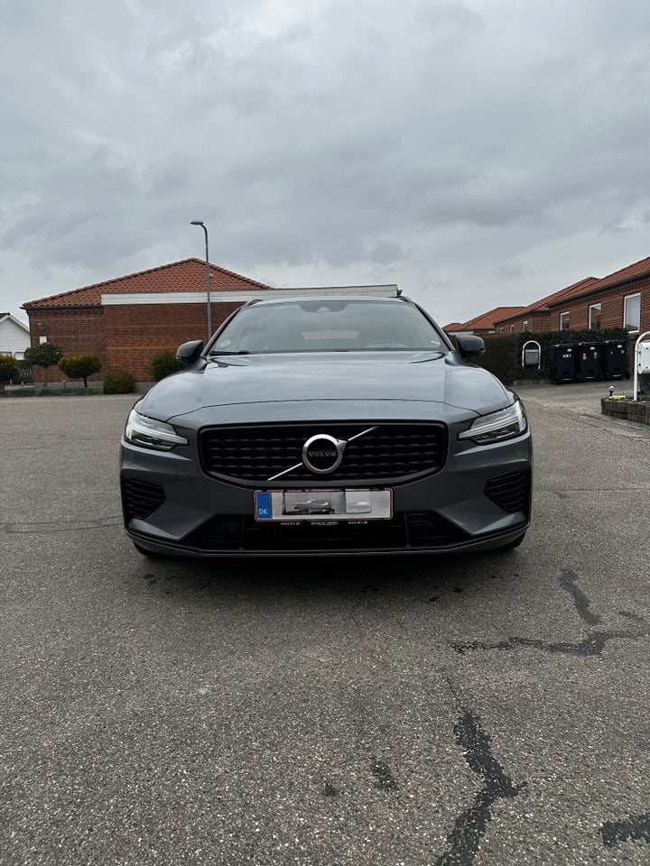 Volvo V60 2,0 T8 390 R-Design aut. AWD 5d