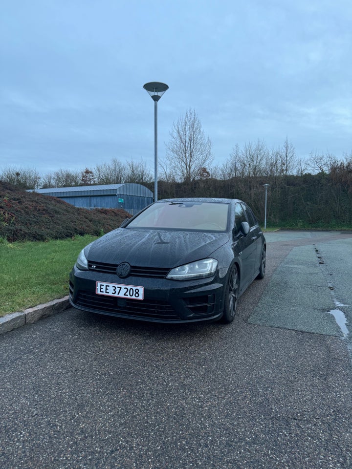 VW Golf VII 2,0 R DSG 4Motion BMT 5d