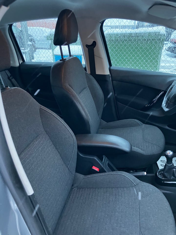 Citroën C3 1,2 PureTech 82 Cool Comfort 5d