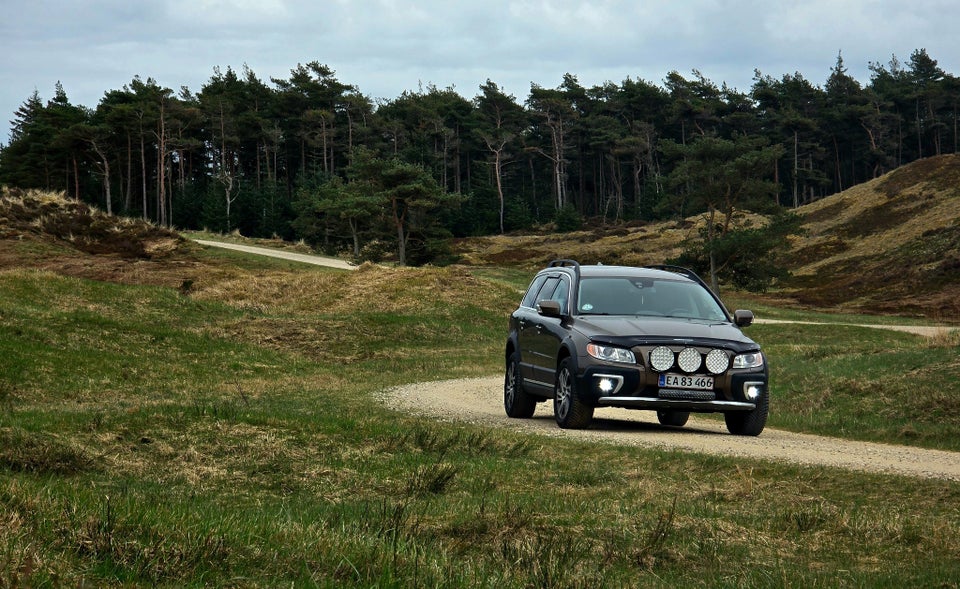 Volvo XC70 2,4 D4 163 Summum aut. AWD 5d