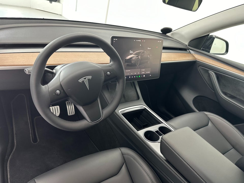 Tesla Model Y Performance AWD 5d