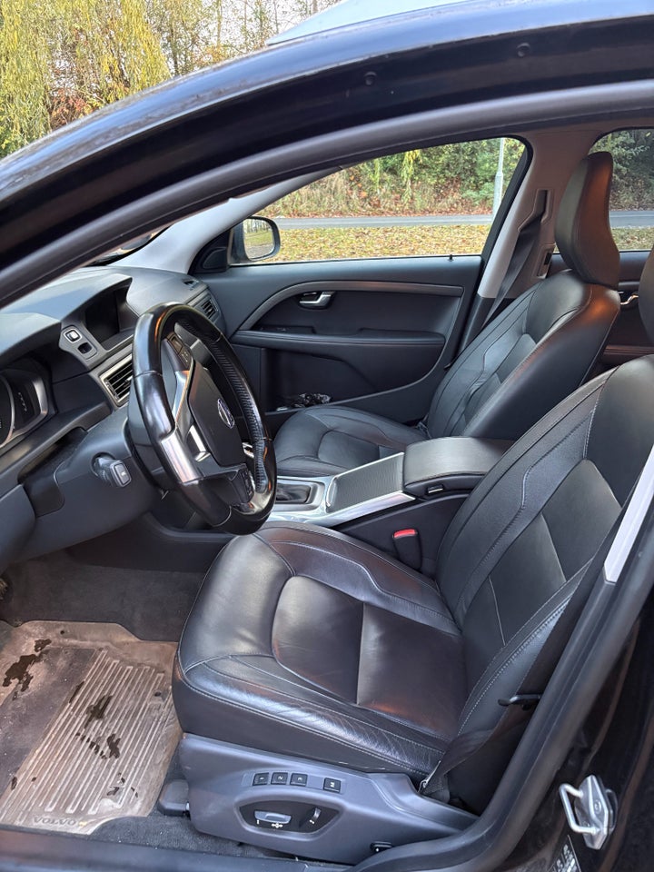 Volvo V70 2,0 D4 181 Summum aut. 5d