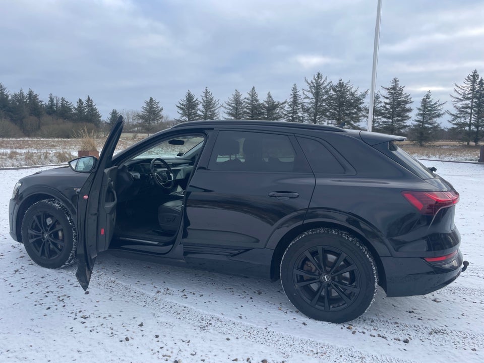Audi e-tron 50 quattro 5d