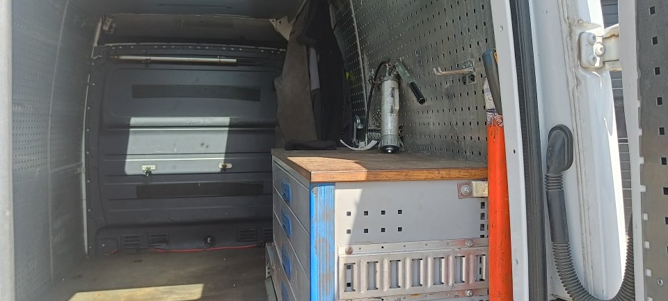 Mercedes Sprinter 319 3,0 CDi R2 Kassevogn 5d