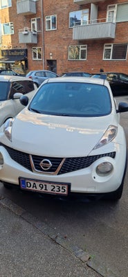 Nissan Juke 1,6 Acenta CVT 5d