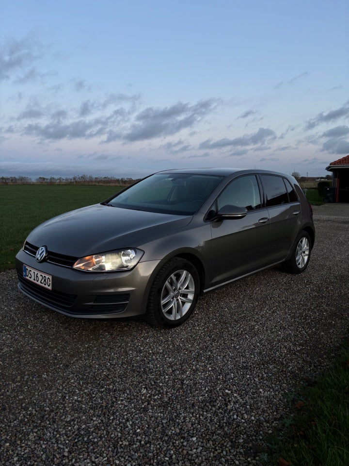 VW Golf VII 1,4 TSi 122 Edition 40 BMT 5d