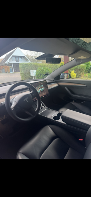 Tesla Model 3 Long Range RWD 4d