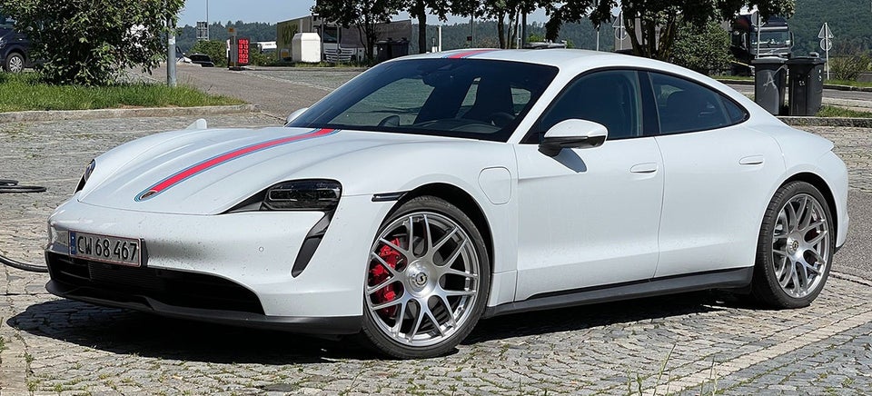 Porsche Taycan 4S Performance+ 4d