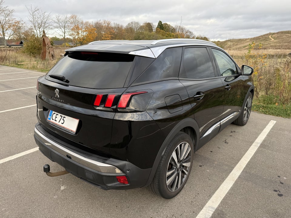 Peugeot 3008 1,2 PureTech 130 Allure 5d