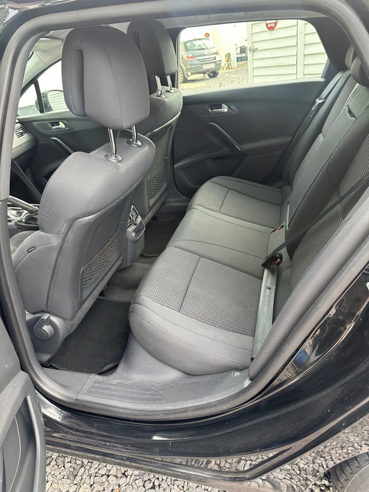 Peugeot 508 1,6 HDi 112 Active SW 5d