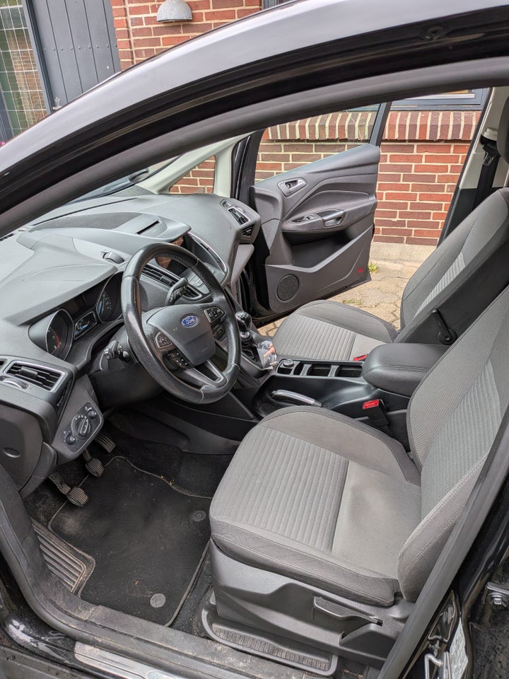 Ford C-MAX 1,5 SCTi 150 Titanium 5d