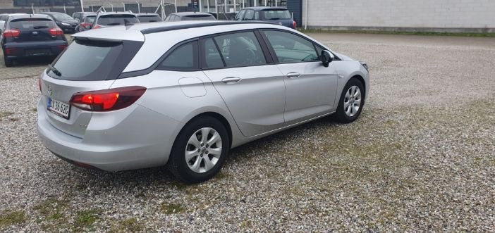 Opel Astra 1,6 CDTi 110 Edition Sports Tourer 5d