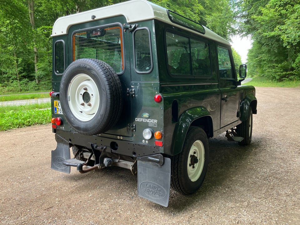 Land Rover Defender 90 2,5 TD5 Hard Top 3d