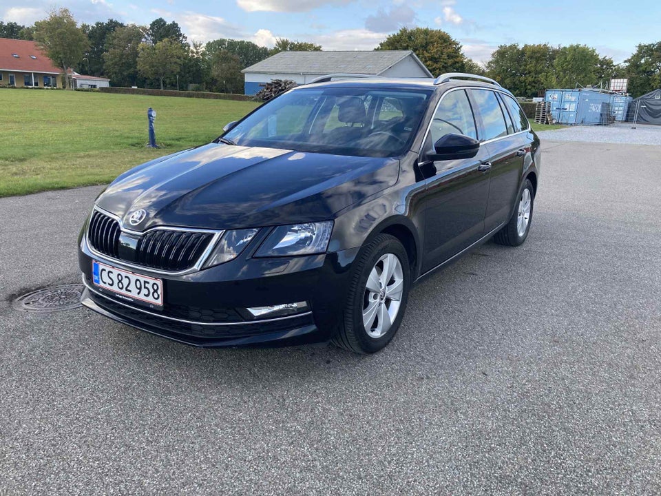 Skoda Octavia 2,0 TDi 150 Style Combi DSG 5d