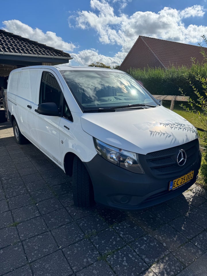 Mercedes eVito 111 L