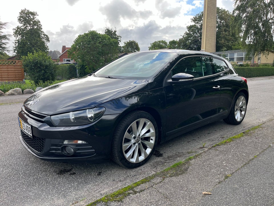 VW Scirocco 2,0 TDi 170 Sport DSG Van 3d