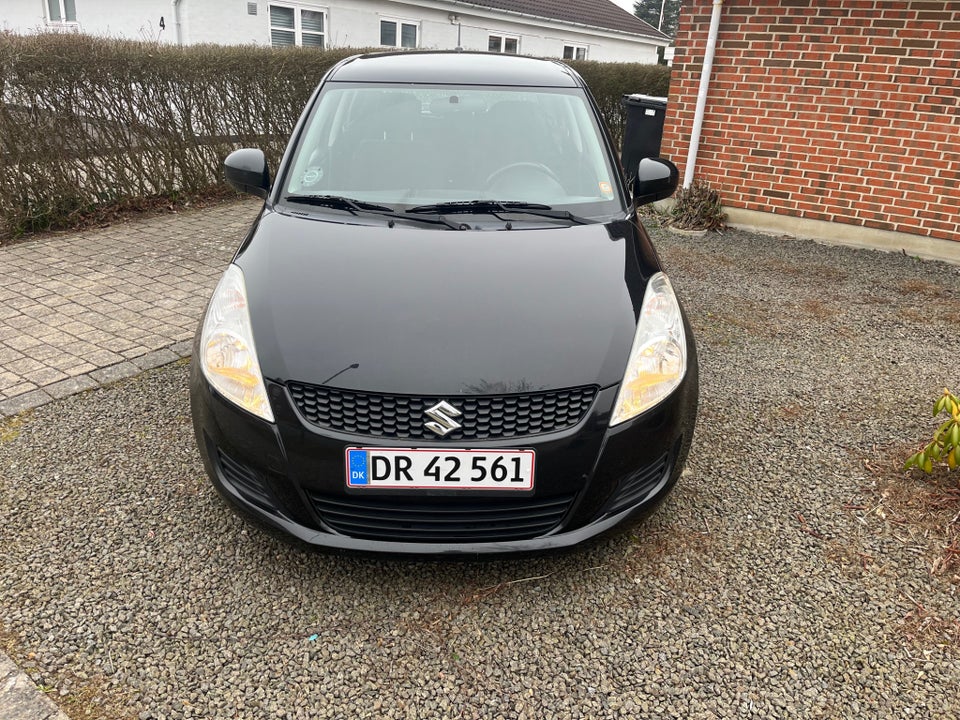 Suzuki Swift 1,2 Young 5d