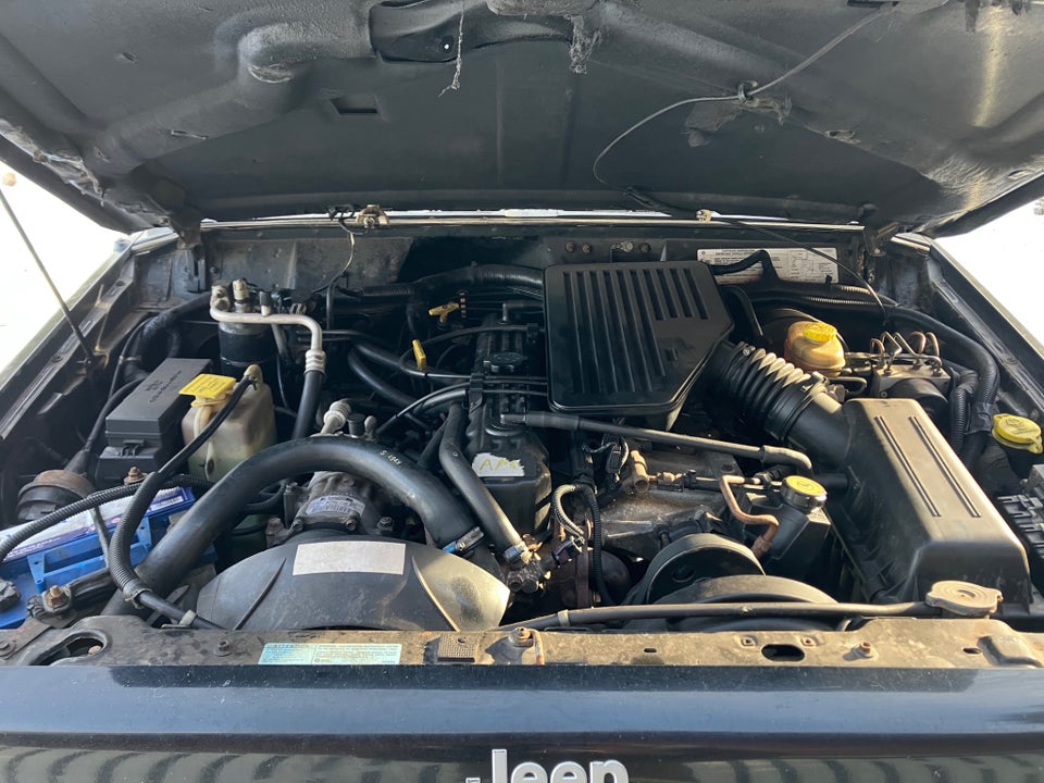 Jeep Cherokee 4,0 Limited aut. 5d