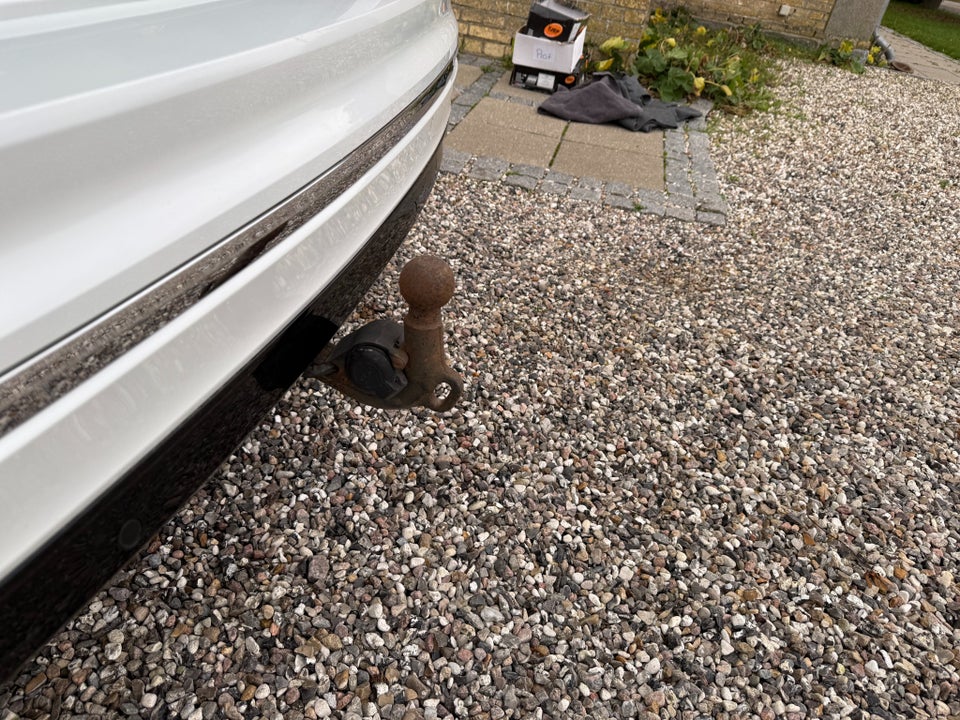 VW Tiguan 2,0 TDi 190 R-line DSG 4Motion 5d