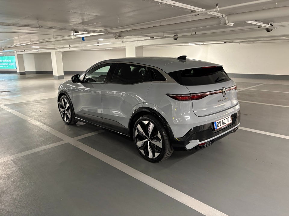Renault Megane E-Tech 60 Techno 5d