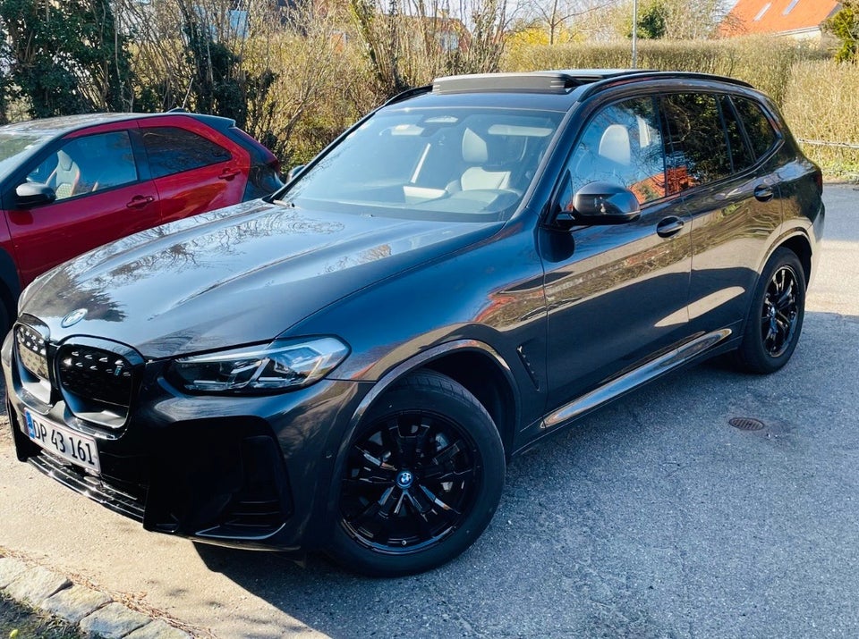 BMW iX3 Charged M-Sport 5d