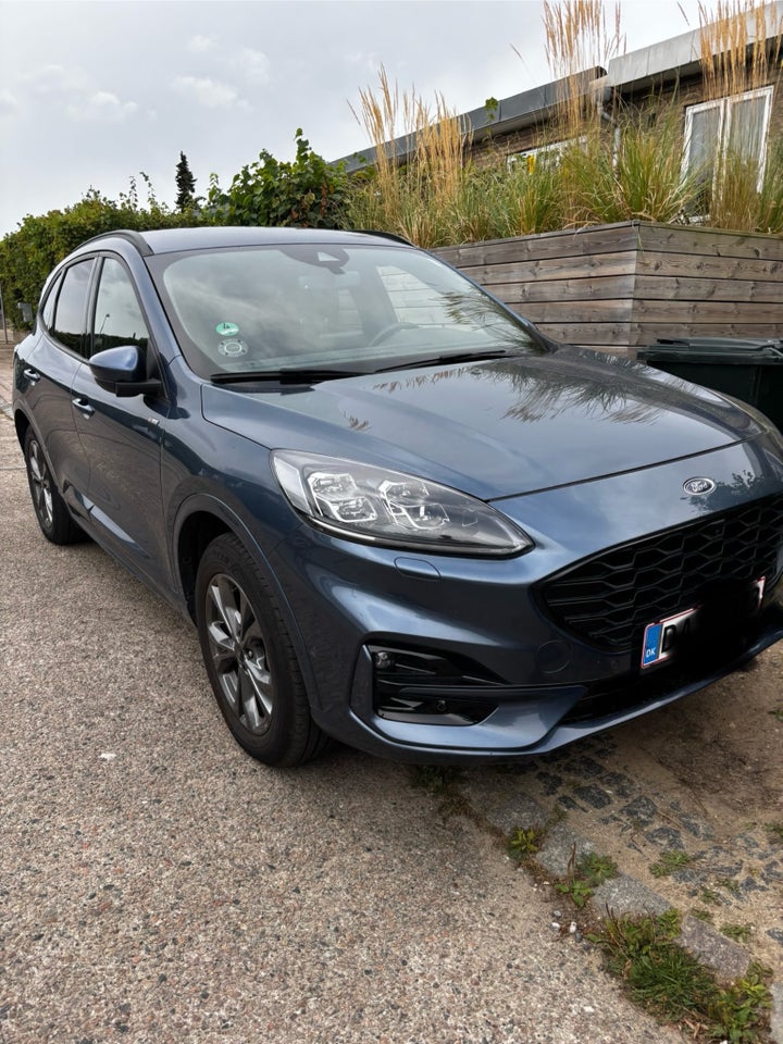 Ford Kuga 2,5 PHEV ST-Line CVT 5d