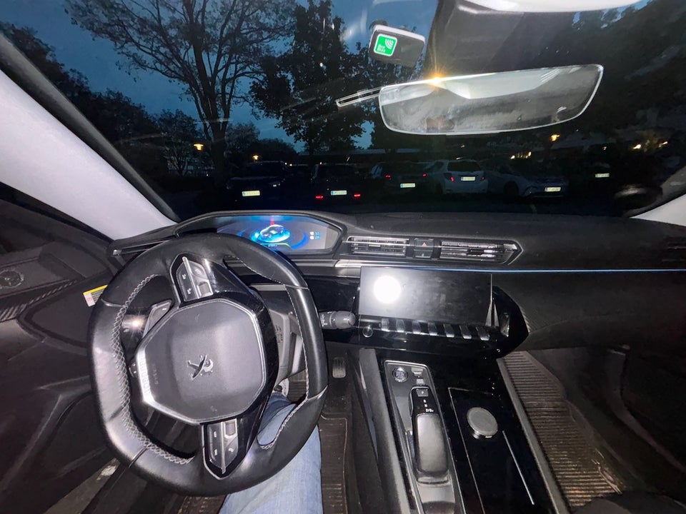 Peugeot 508 1,6 Hybrid Allure Pack EAT8 5d