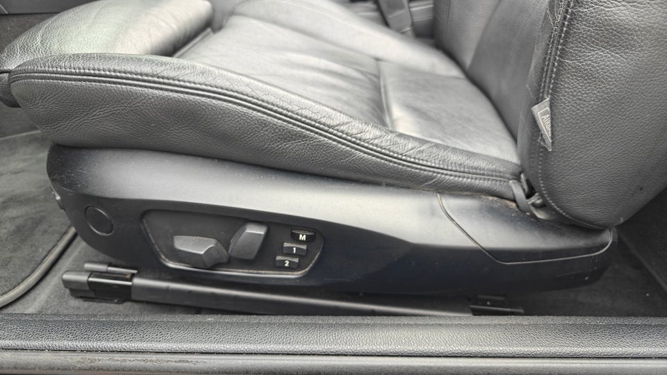 BMW 120d 2,0 Cabriolet aut. 2d