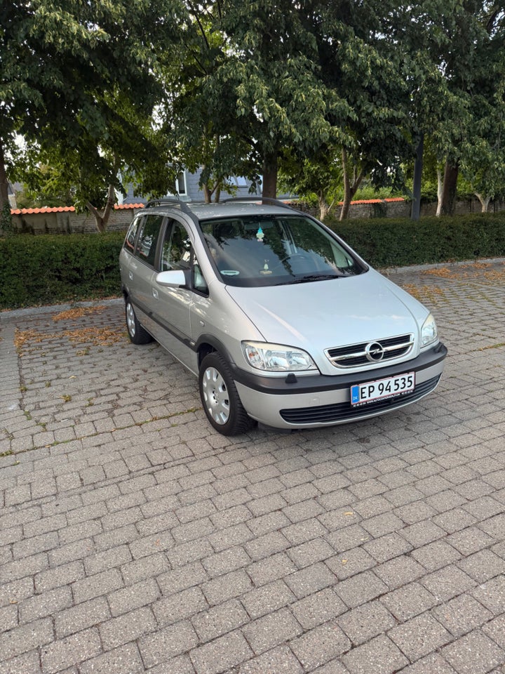 Opel Zafira 1,8 16V Comfort 7prs 5d