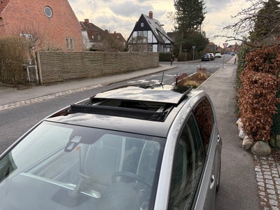 VW e-Up!  High Up! 5d