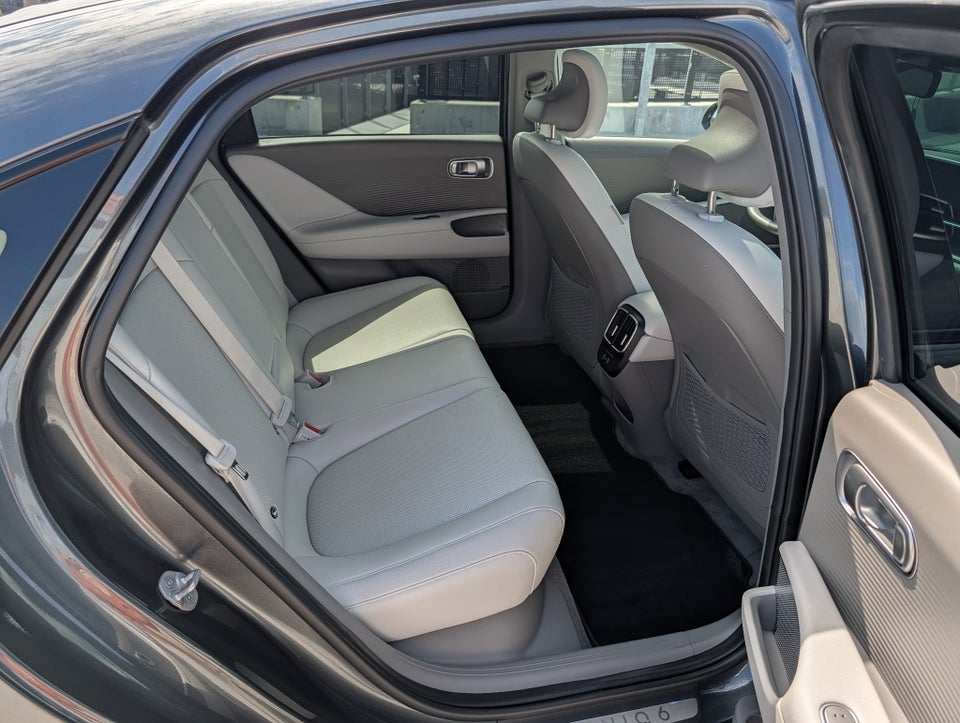 Hyundai Ioniq 6 77 Ultimate 4d