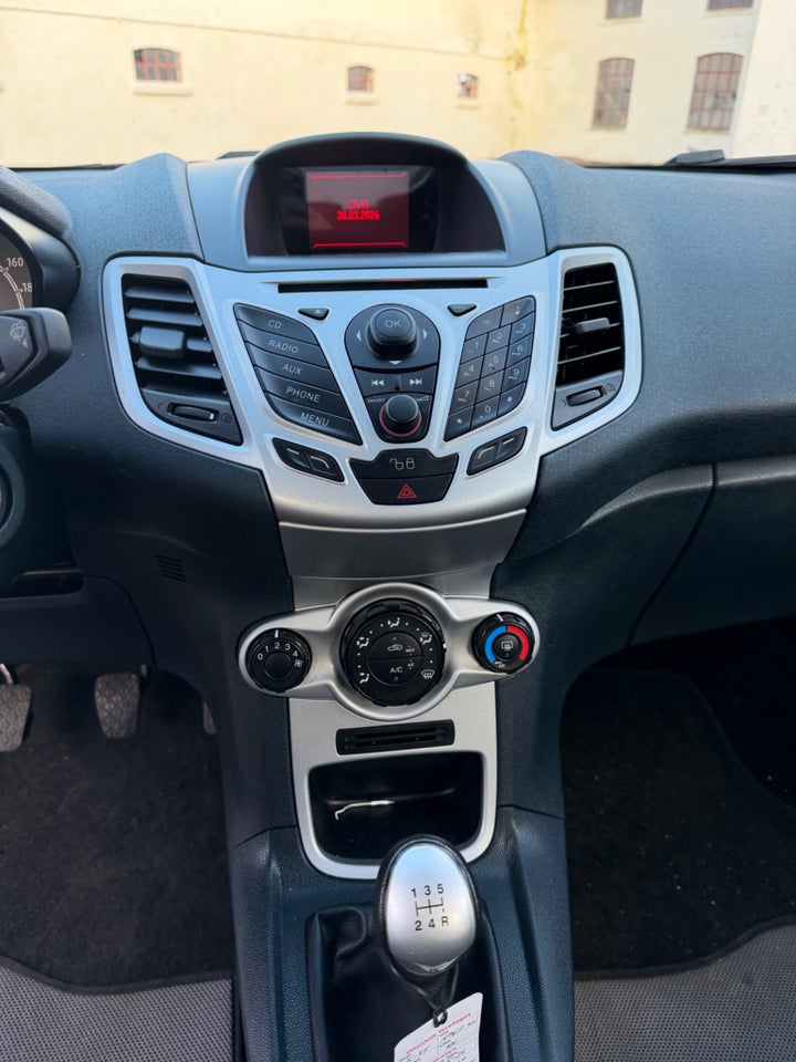 Ford Fiesta 1,25 60 Titanium 5d