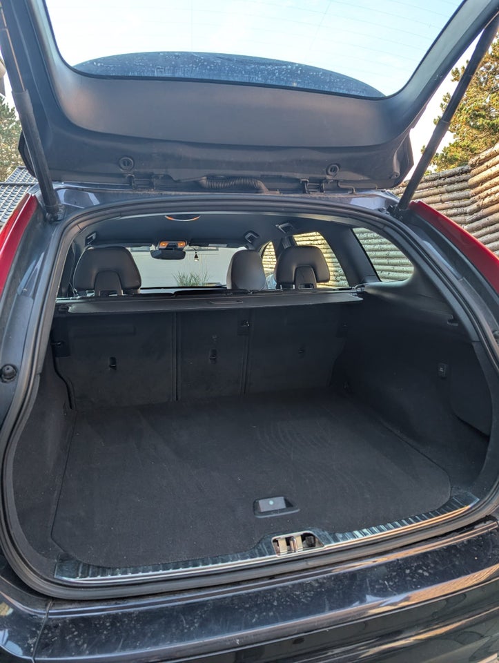Volvo XC60 2,0 D4 190 Summum aut. 5d