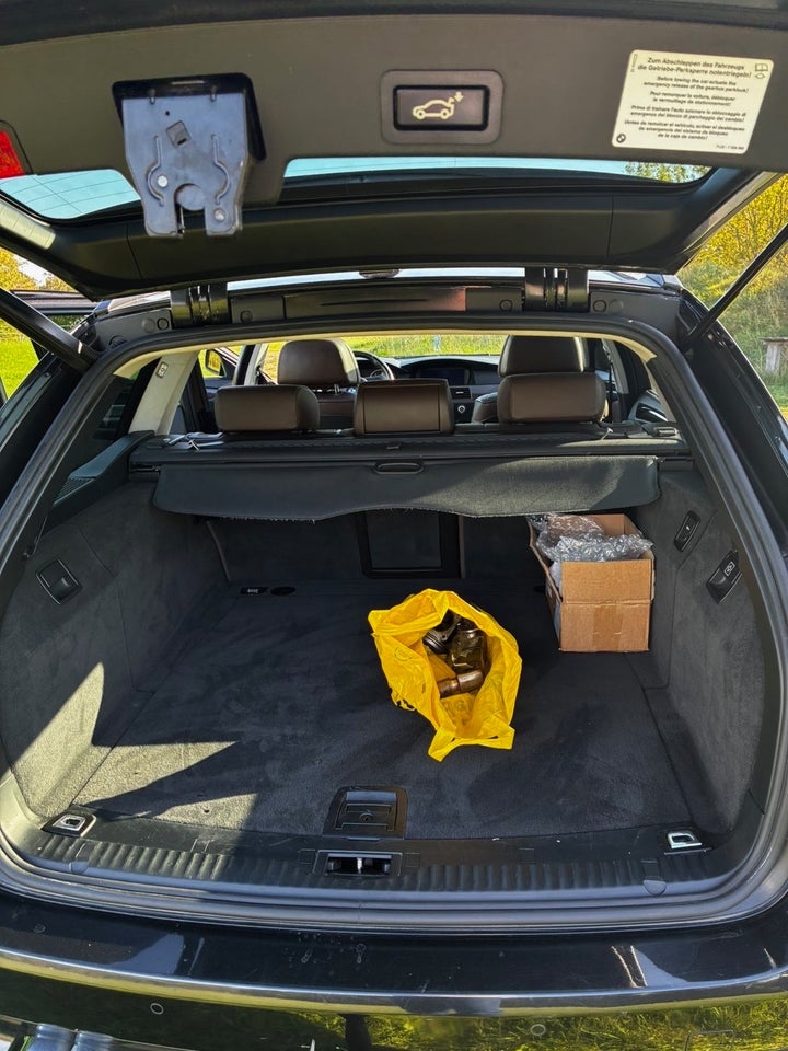 BMW 530d 3,0 Touring 5d
