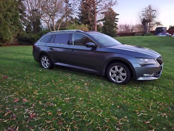 Skoda Superb 2,0 TDi 150 Style Combi 5d