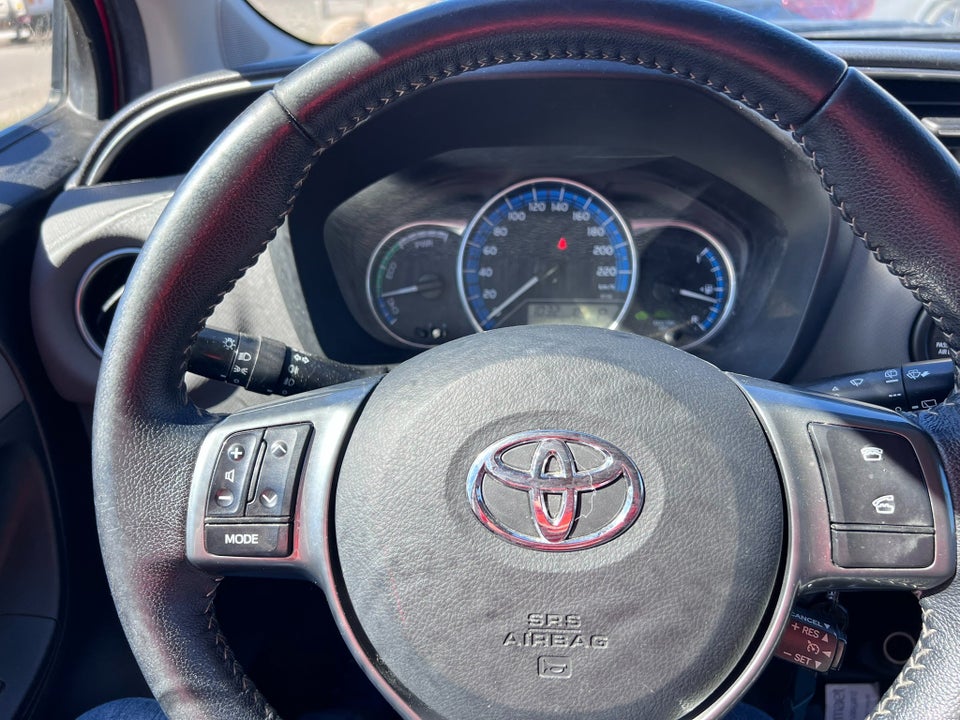Toyota Yaris 1,5 Hybrid H2 e-CVT 5d