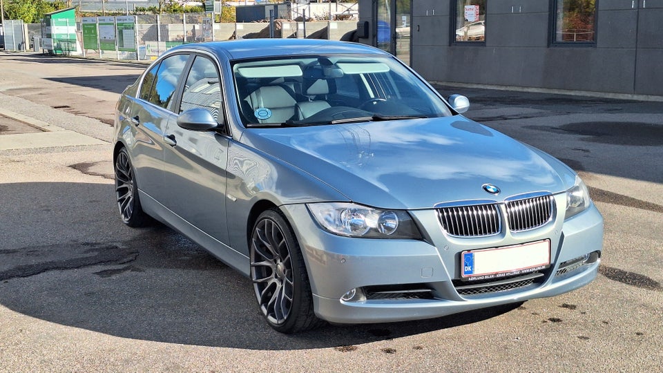 BMW 325i 2,5 Steptr. 4d