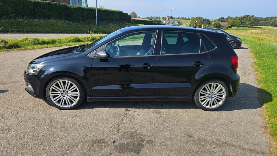 VW Polo 1,4 TSi 140 BlueGT 5d